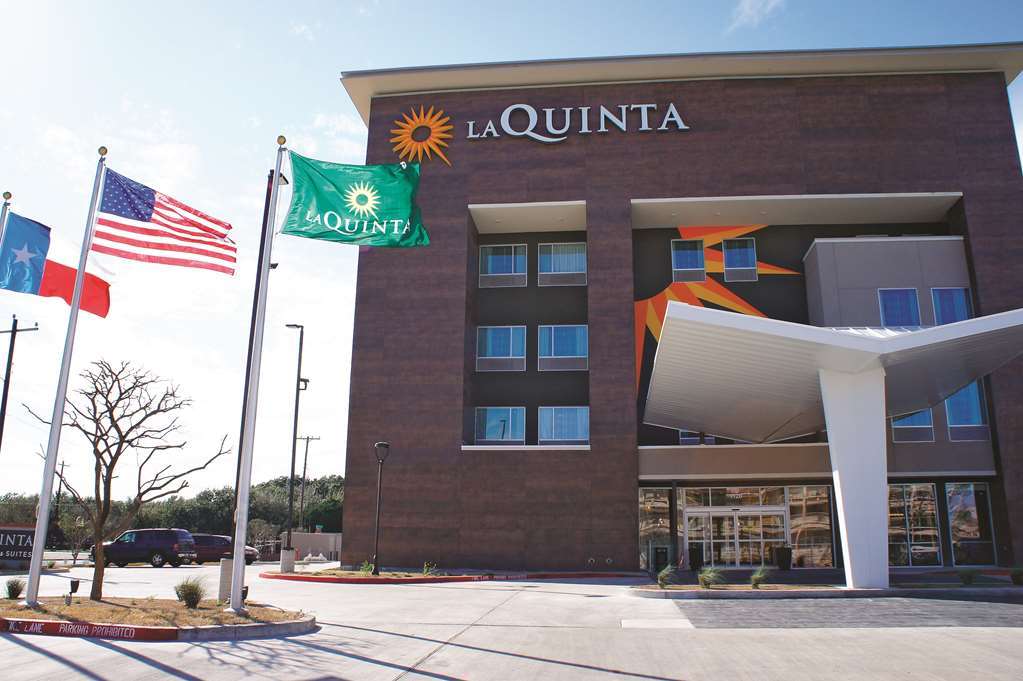 La Quinta By Wyndham Mcallen La Plaza Mall Hotel Exterior photo